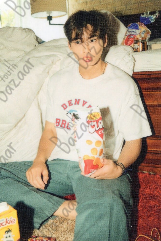 Cha Eun-Woo - Magazine Photo Book 5