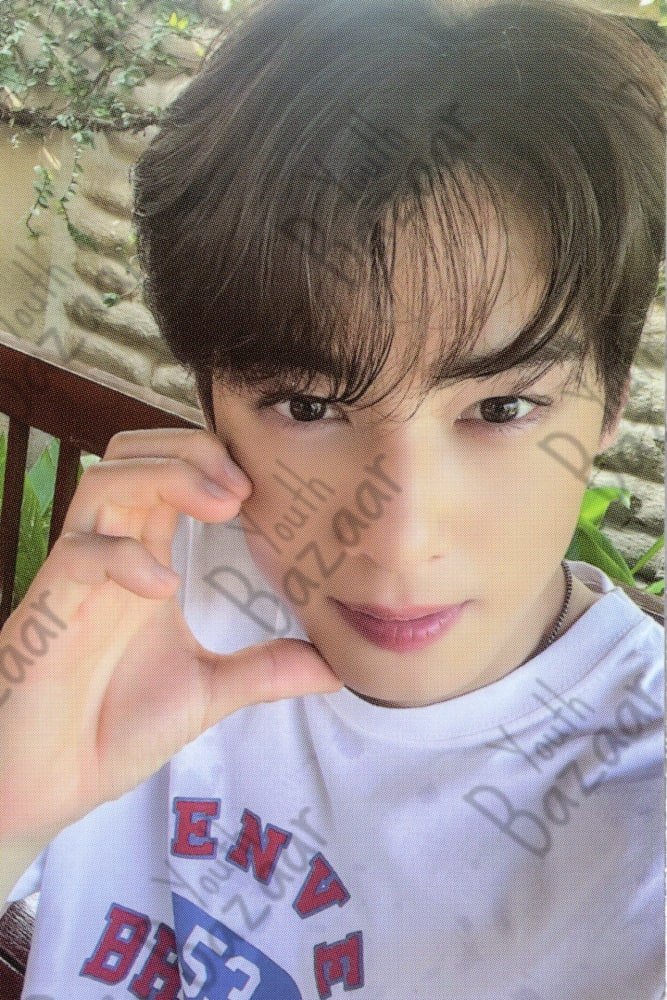 Cha Eun-Woo - Magazine Photo Book Random B