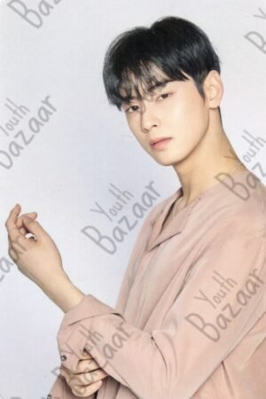 Cha Eun-Woo - Roroha 2020 Pop Up 2
