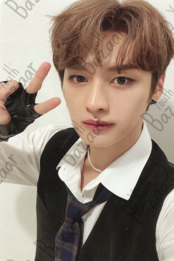 Lee Know - Christmas Evel Set Pob