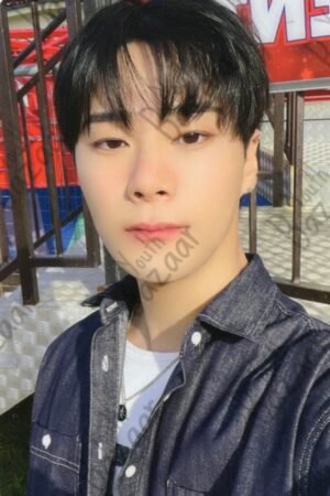 Moon Bin - 2022 Official Photo Book Magazine Applemusic Pob