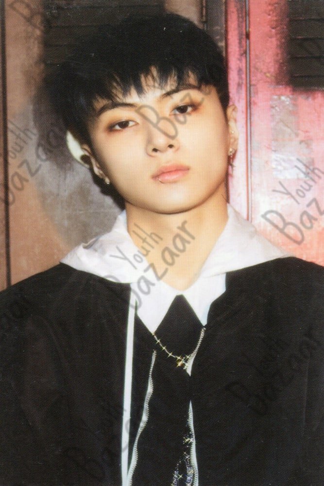 Jay - Manifesto Day 1 Photo Card & Tin Case Set