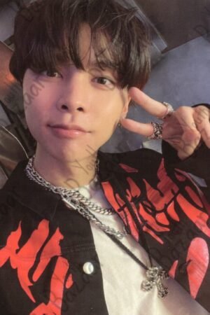 Johnny - Universe Jewel Case Ver