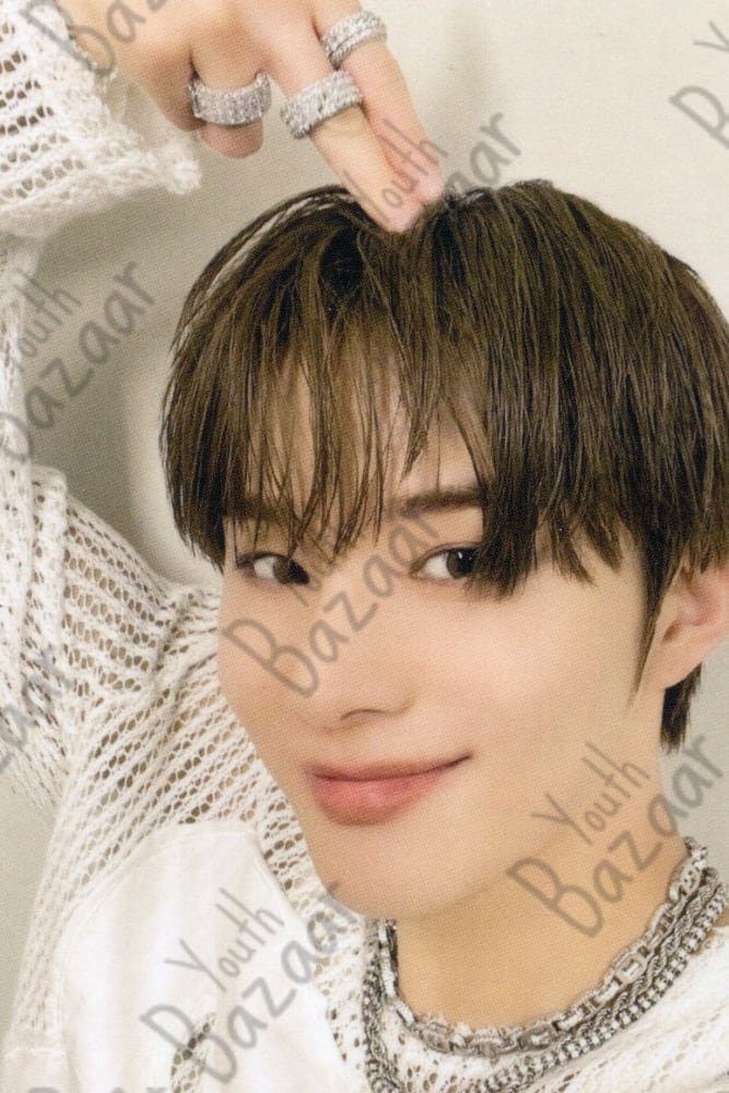 Jungwoo - Fact Check MU-MO Shop