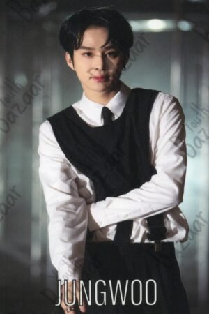 Jungwoo - Loveholic Type B