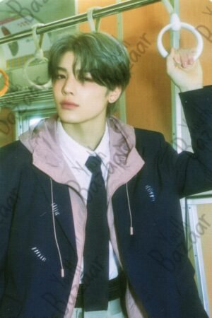 Maki - Samidare Pop Up Photo Card 1