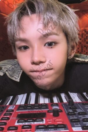 Shotaro - Riizing Collect Book Ver 1