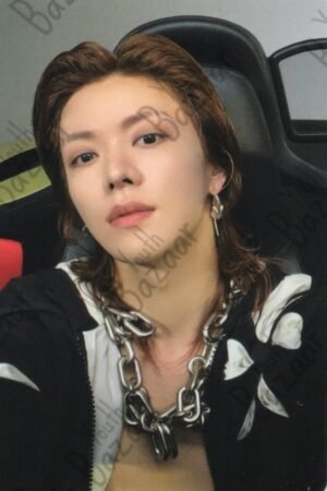 Yuta - 2 Baddies Photobook Ver. Faster Ver