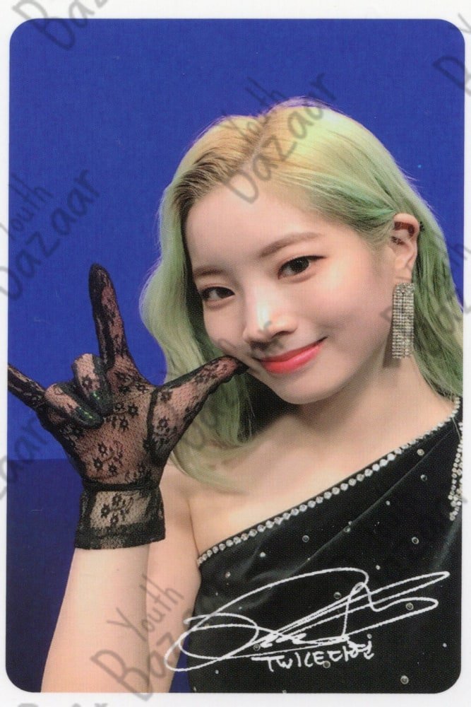 Dahyun - Fancy You 7