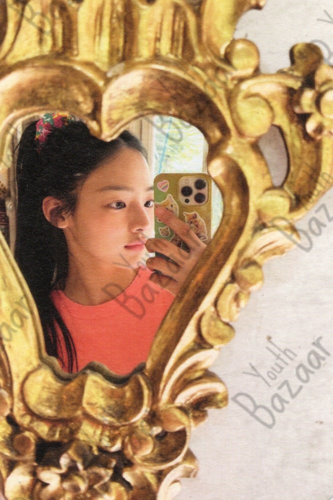 Minji - New Jeans Weverse Albums Ver 2