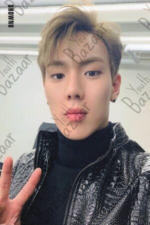 Shownu - 2019 Monsta X World Tour [we Are Here] in Seoul Photo Card Set A