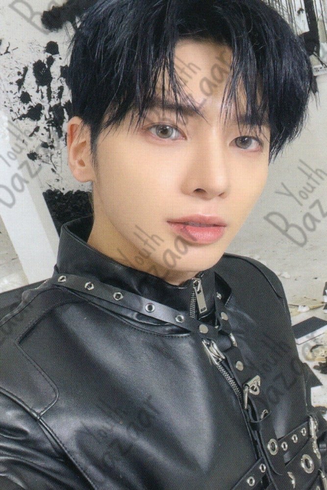 Taehyun - Minisode 2 Thursday's Child Universal