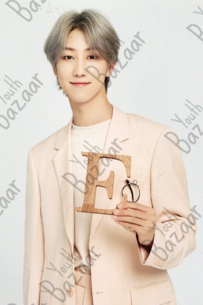 Vernon - Seventeen World Tour Ode to You in Japan Trading Card 1
