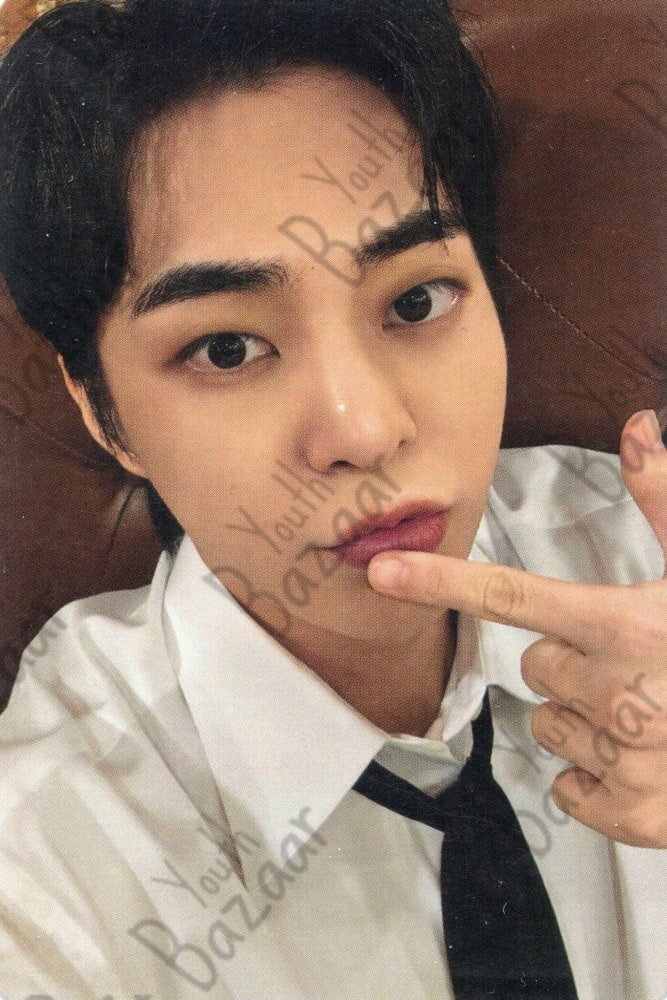 Xiumin - Exist Photobook X Ver