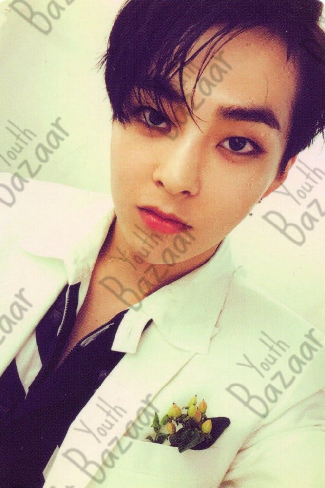 Xiumin - The War Regular B Ver