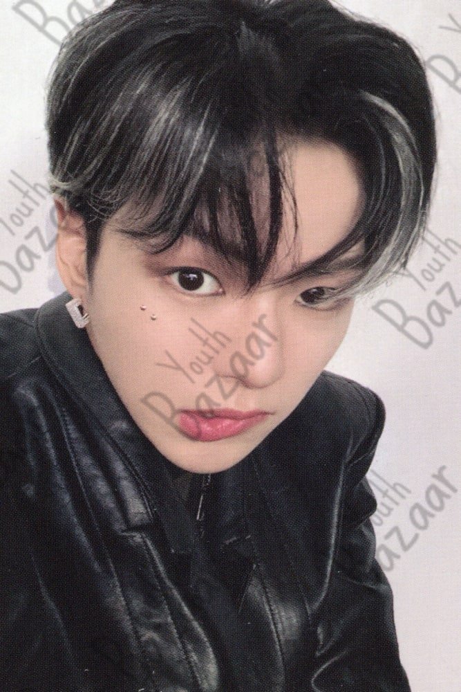 yoon jaehyuk - Reboot Photobook Ver.1 2