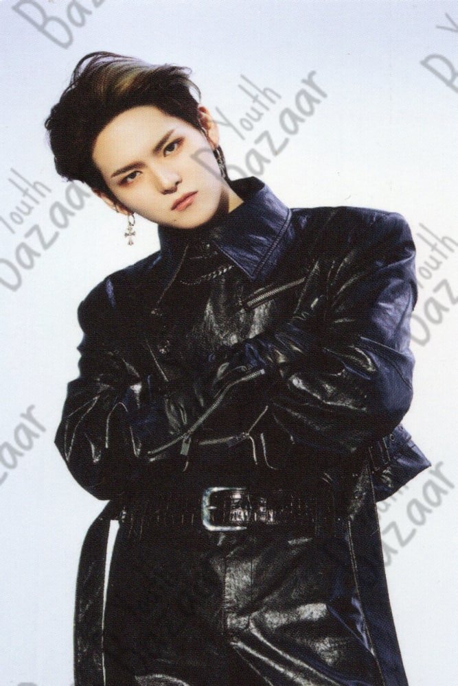 Yoshi - Reboot Photobook Ver.1