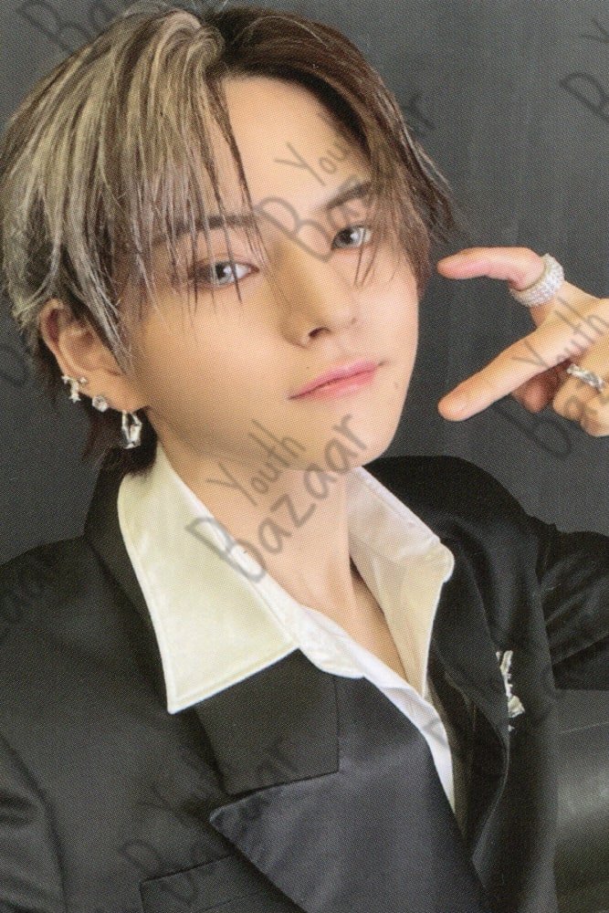 Yoshi - Reboot Photobook Ver.3