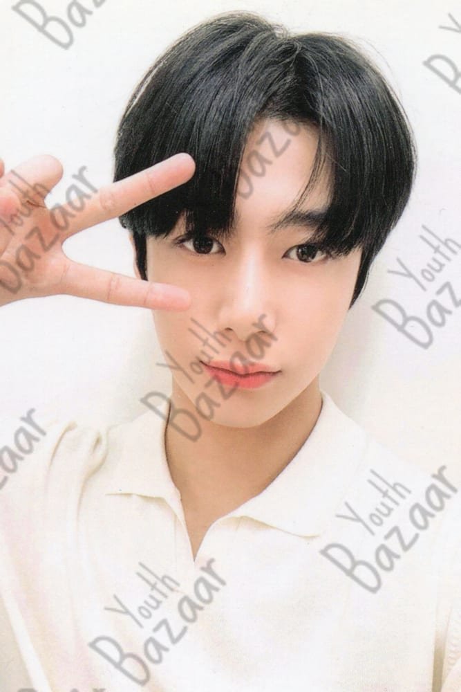 Hyungwon - 2022 Season Greeting Calendar Package