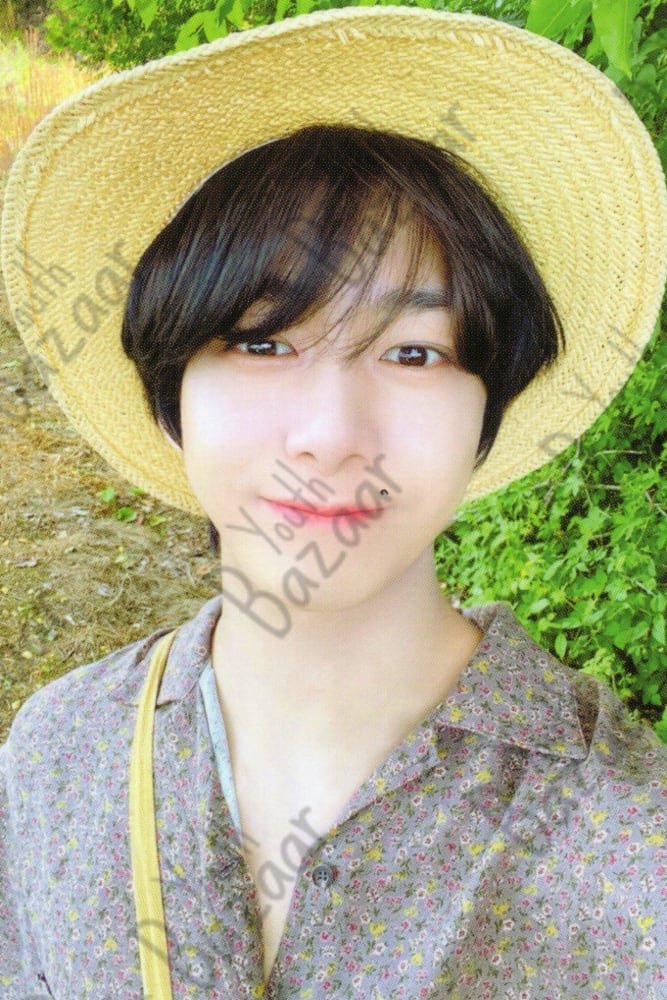 Hyungwon - Xiesta Phothbook Ar