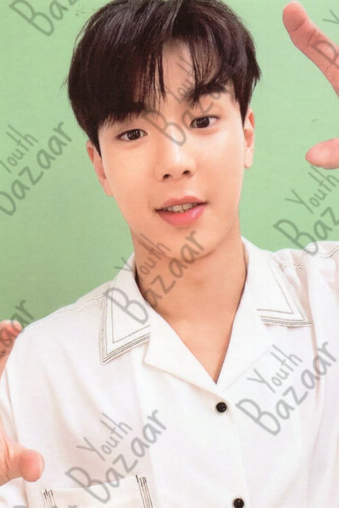 Shownu - 2022 Season Greeting Desk Calendar Package