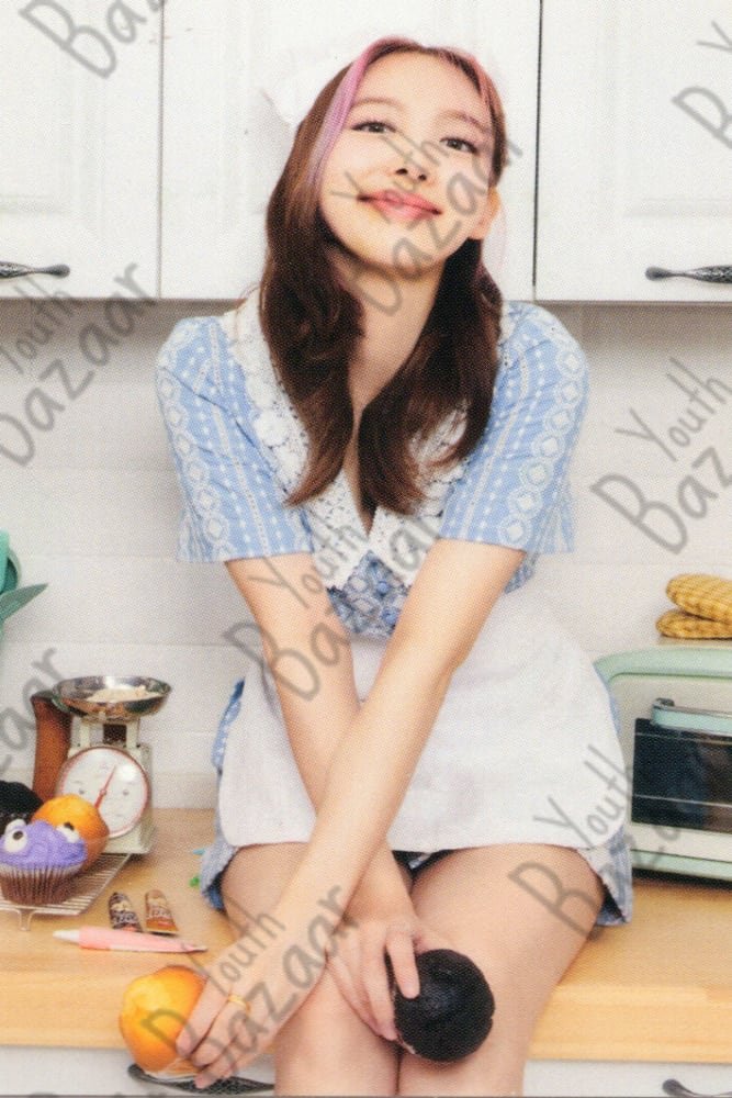 Nayeon - Happy Twice & Once Day! Trading Card 3