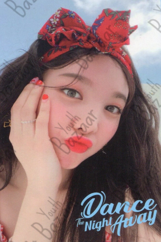 Nayeon - Summer Nights 10