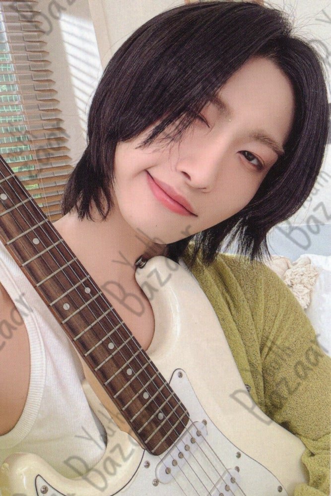 Seonghwa - 2025 Season's Greetings 1